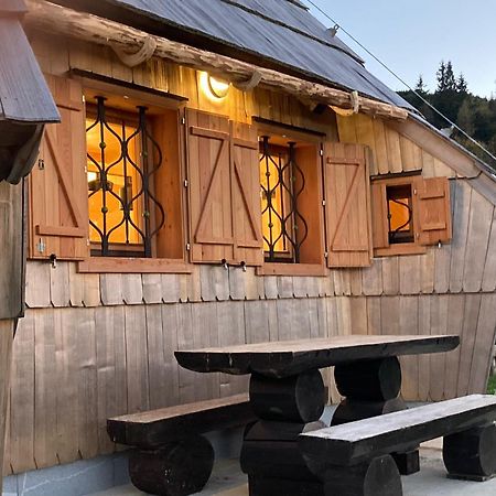Chalet Lepenatka With Sauna - I Feel Alps Stahovica Exteriör bild