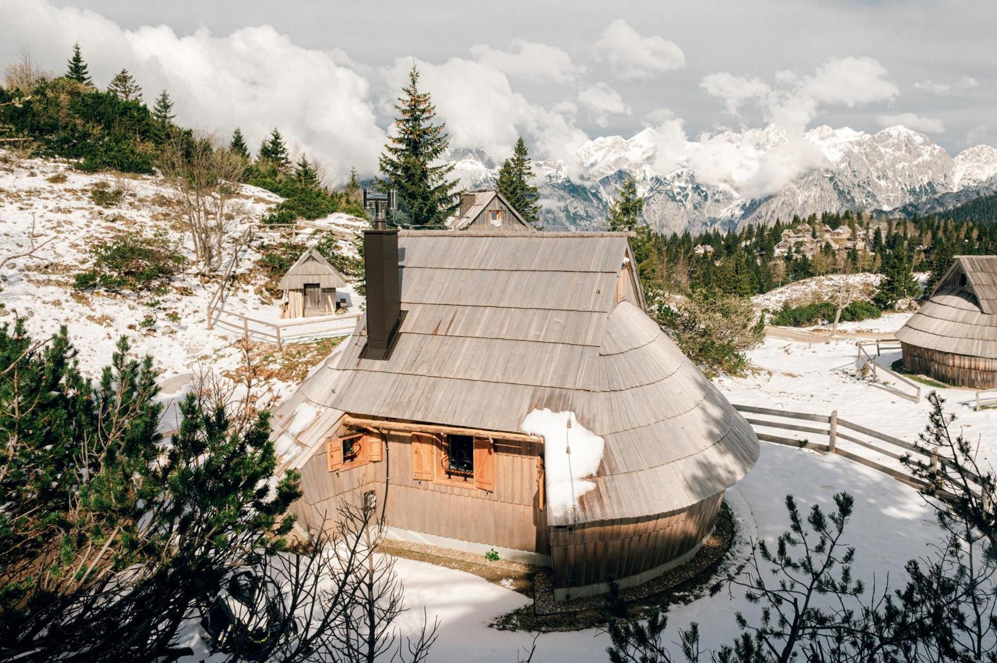 Chalet Lepenatka With Sauna - I Feel Alps Stahovica Exteriör bild